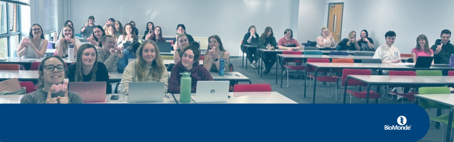 Training Veterinarians students at Nottingham University for use of Larval Therapy on animal wounds